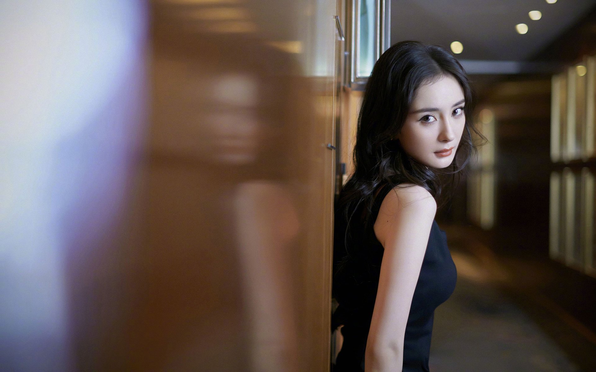 波尔曼的快速反击与精准的判断力,让袋鼠队在比赛中控制局面,波尔曼针服